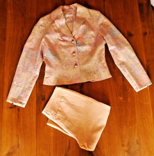 Damen Leinenanzug in der