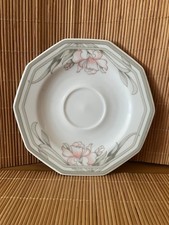 12 Untertassen ~ Arabella Atelier Porzellan ~ weiß / rosa / grau