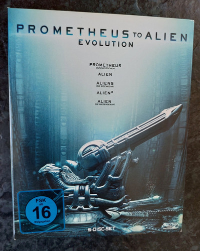 Prometheus alien evolution - alien,