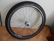 Laufrad 26 Zoll Nabendynamo SCHIMANO  und Bereifung Schwalbe Marathon Plus Tour
