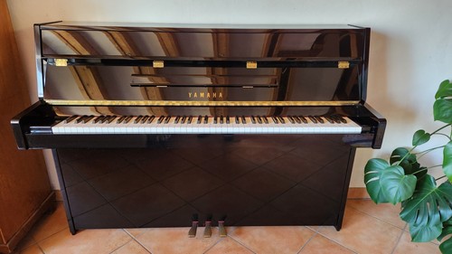 Klavier yamaha 108 - 108,