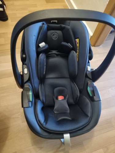 Babyschale maxi cosi - maxi,