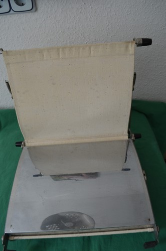 Foto trockenpresse libella - -,