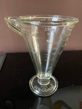 Alter messbecher aus glas - alter,