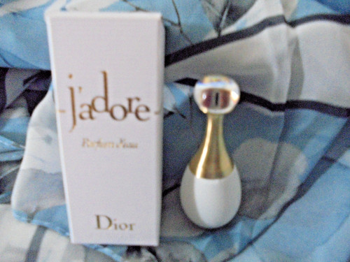 Dior adore l eau de - ,