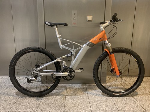 Audi cross pro mountainbke - cross,