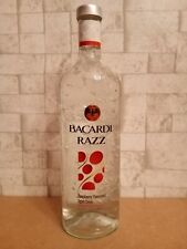 Bacardi Razz Dekoflasche, Bar, Party