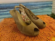 Tamaris Damen Pumps Gr. 36 –
