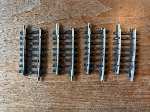 Märklin 2234 gebogenes - 4x,