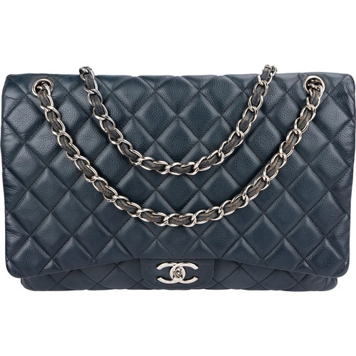 Chanel navy qulited caviar - navy,