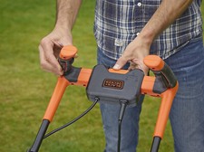 Black & Decker BEMW471BH Elektro Rasenmäher 38 cm / 1.600 W - 45L