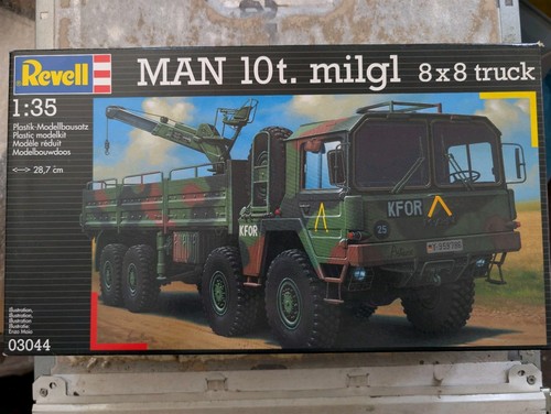 Revell 03044 man - 1:35,