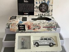 ✅Corgi Classics - The Beatles Collection "Newspaper - Taxi+Figure" (FE43-22S9/5)
