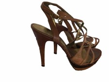 Aufregende Plateau High Heels von GUESS, 39,5 mit Logo