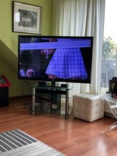 LG Fernseher 55 Zoll 3D fähig 4 HDMI Eingänge plus Glastisch drehbar