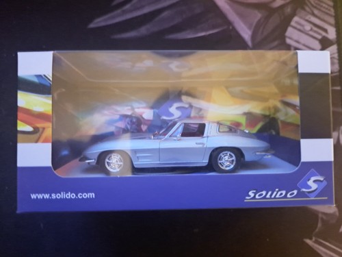 Solide chevrolet corvette - 1:43,
