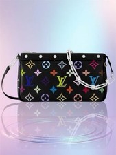 Louis Vuitton Pochette