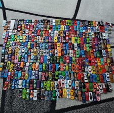 1 kg Spielzeugautos Matchbox Welly Siku Hot Wheels Majorette Burago Zufällig 