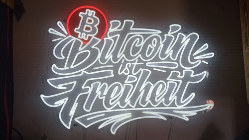 Neon leuchtschild btc - neon, ist
