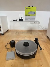 Pro Ject RPM 9 XP mit Haube