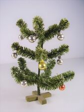 Antiker kleiner Weihnachtsbaum für Puppenstube