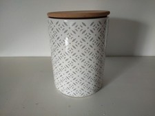 Dekorative Keramik Dose mit