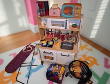 Kinderküche Spielküche Spielzeugküche Grill mit Zubehör NP 300 €