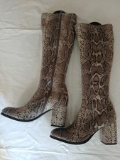 Hohe Stiefel in Schlangenlederoptik  Gr. 40 super angenehm zu tragen NEU