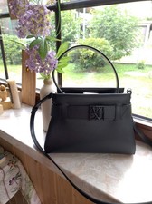 Armani Exchange Susi S -Original!- Handtasche      schwarz  - Neu -