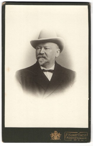 Fotografie hundt nachf - f.,