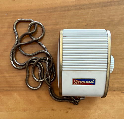 Sixtomat vintage light meter