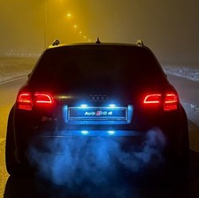 Dunkelrote LED Rückleuchten