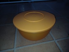 Tupperware  Junge Welle