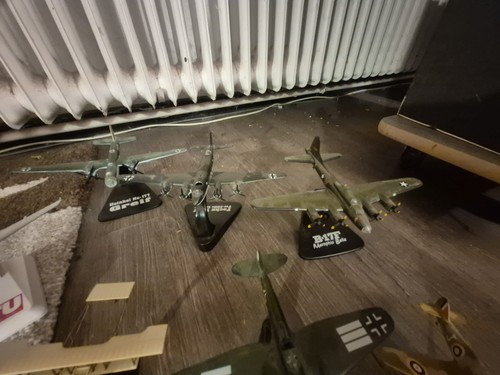 Flugzeug modelle aus metall - modelle,