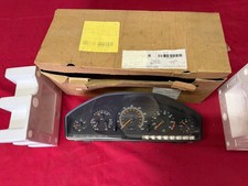 NEW NOS R129 W140 Instrument