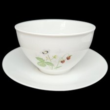 Suppentasse Kahla Könitz Erdbeer Motiv Pflanze Porzellan Vintage DDR Haushalt