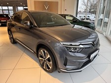 Mietwagen VinFast F8 -