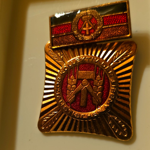 Ddr orden abzeichen aktivist - ddr, orden/abzeichen
