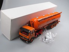 Conrad Mercedes-Benz Silo-Sattelzug Readymix Zeichen für Leistung 1:50