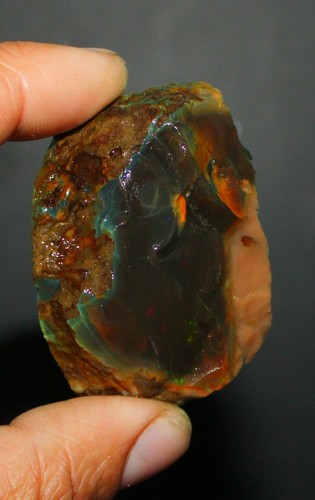 Opal grober dunkelschwarzer - opal, grober,