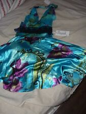 Schönes Sommerkleid luftig