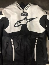 Neue Alpinestars Motorrad