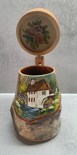 Bierkrug aus birken holz mit - bierkrug,
