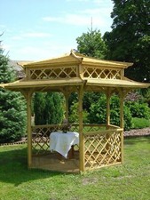 JAPANISCHE GARTENLAUBE HOLZ