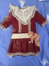 Schönes altes Kleid