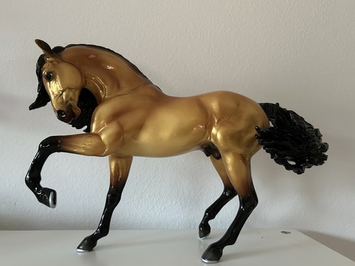 Breyer tesoro oro - breyer, de