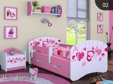 Kinderbett mit Matratze und