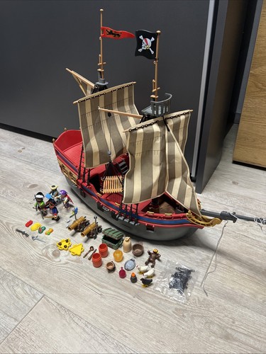 Playmobil piratenflaggschiff - playmobil,