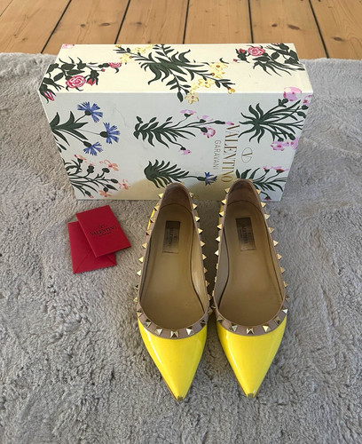 Valentino garavani rockstud - garavani,