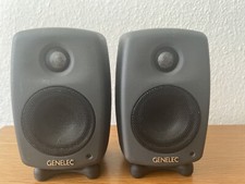 2 x Genelec 6010 A, light weight studio monitors. Used
